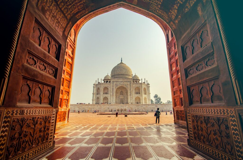 9 Epic Attractions of Golden Triangle Tour in India 